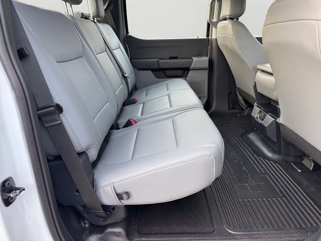 2027 Ford F-350SD XL