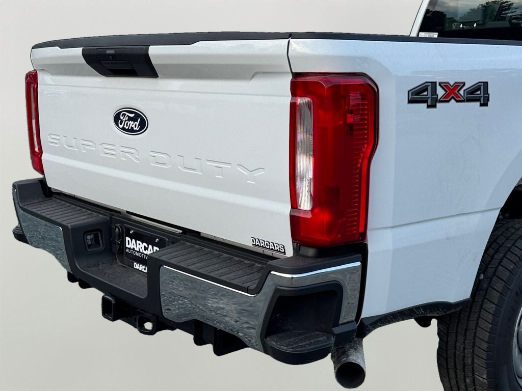 2027 Ford F-350SD XL