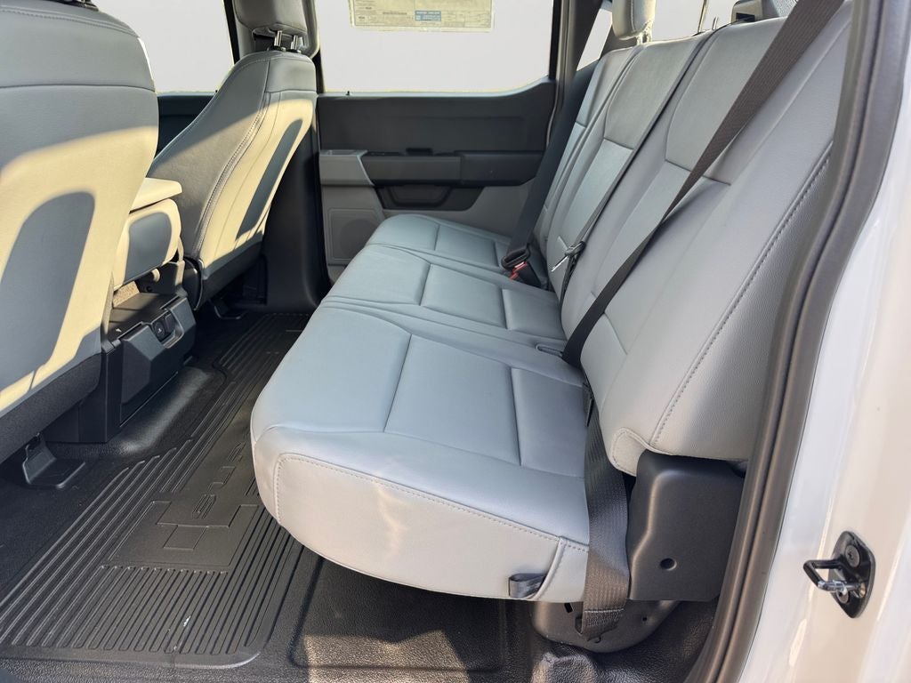 2027 Ford F-350SD XL