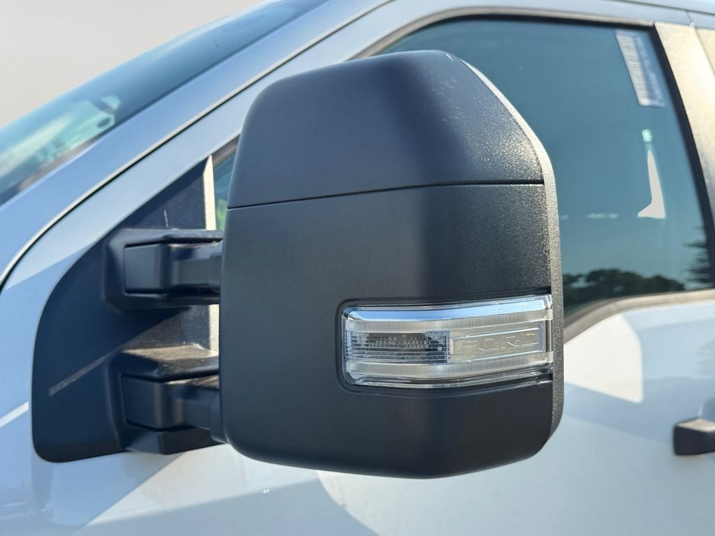 2027 Ford F-350SD XL