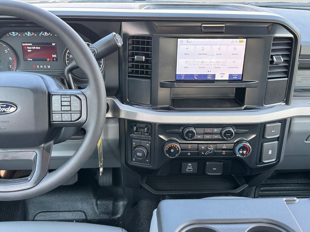 2027 Ford F-350SD XL