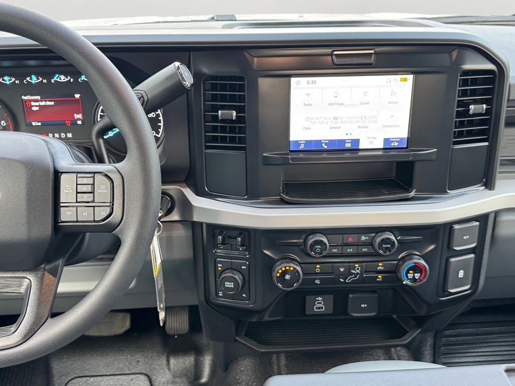 2027 Ford F-350SD XL
