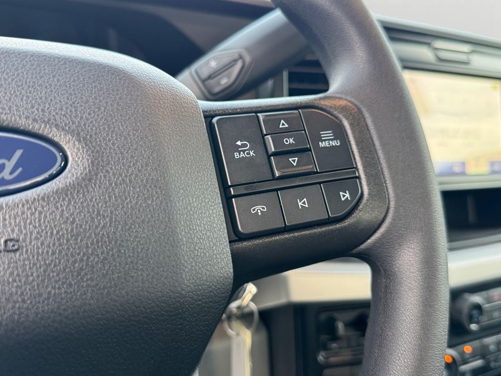 2027 Ford F-350SD XL