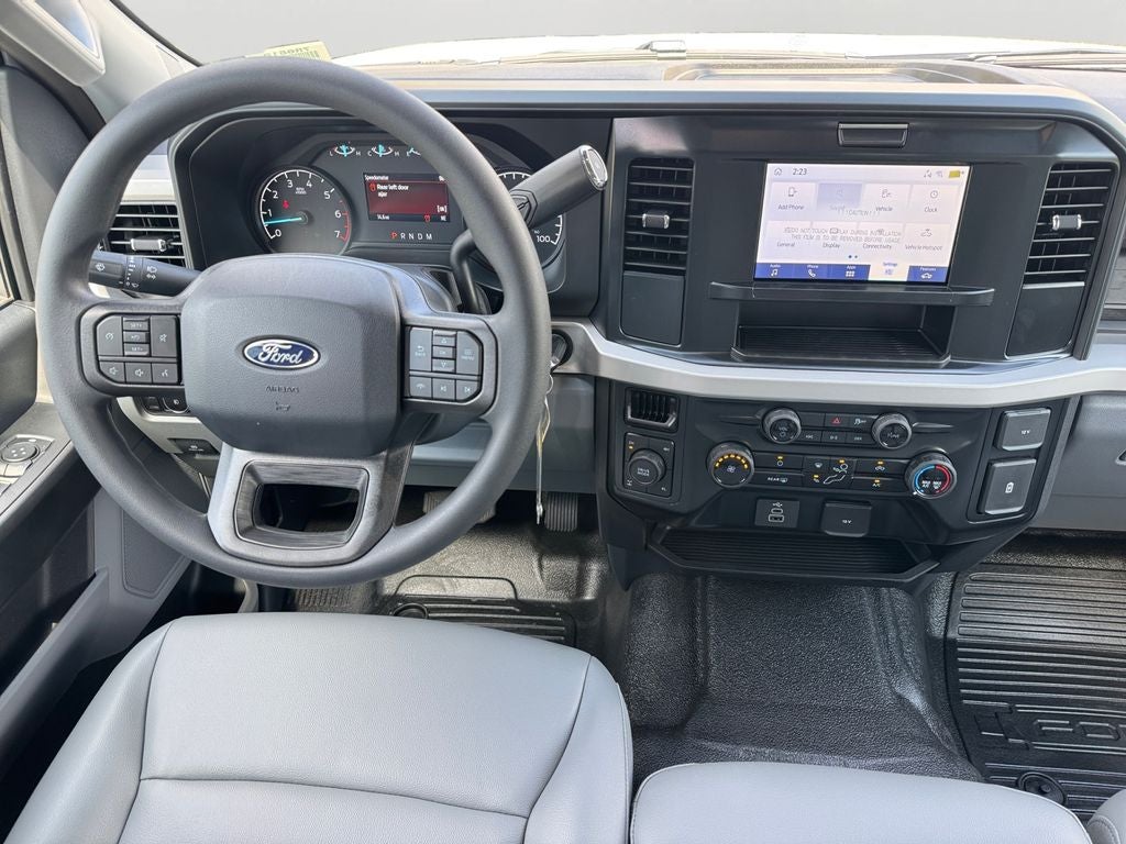 2027 Ford F-350SD XL