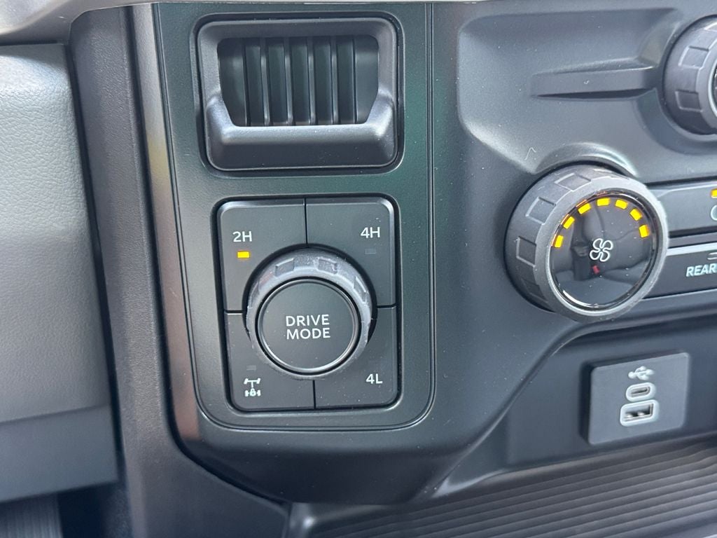 2027 Ford F-350SD XL