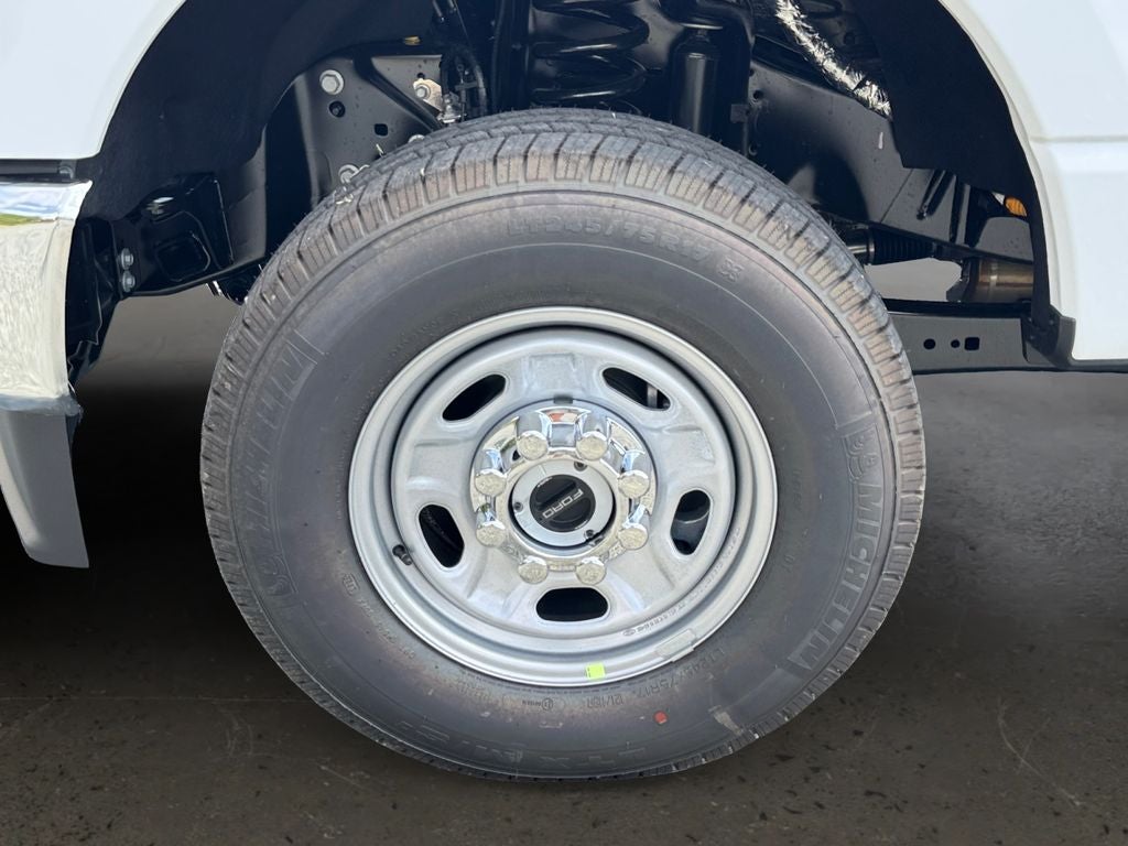 2027 Ford F-350SD XL