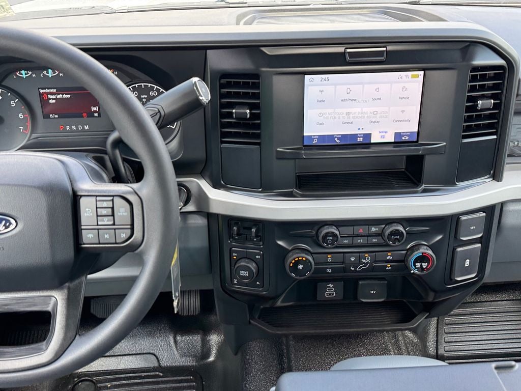 2027 Ford F-350SD XL