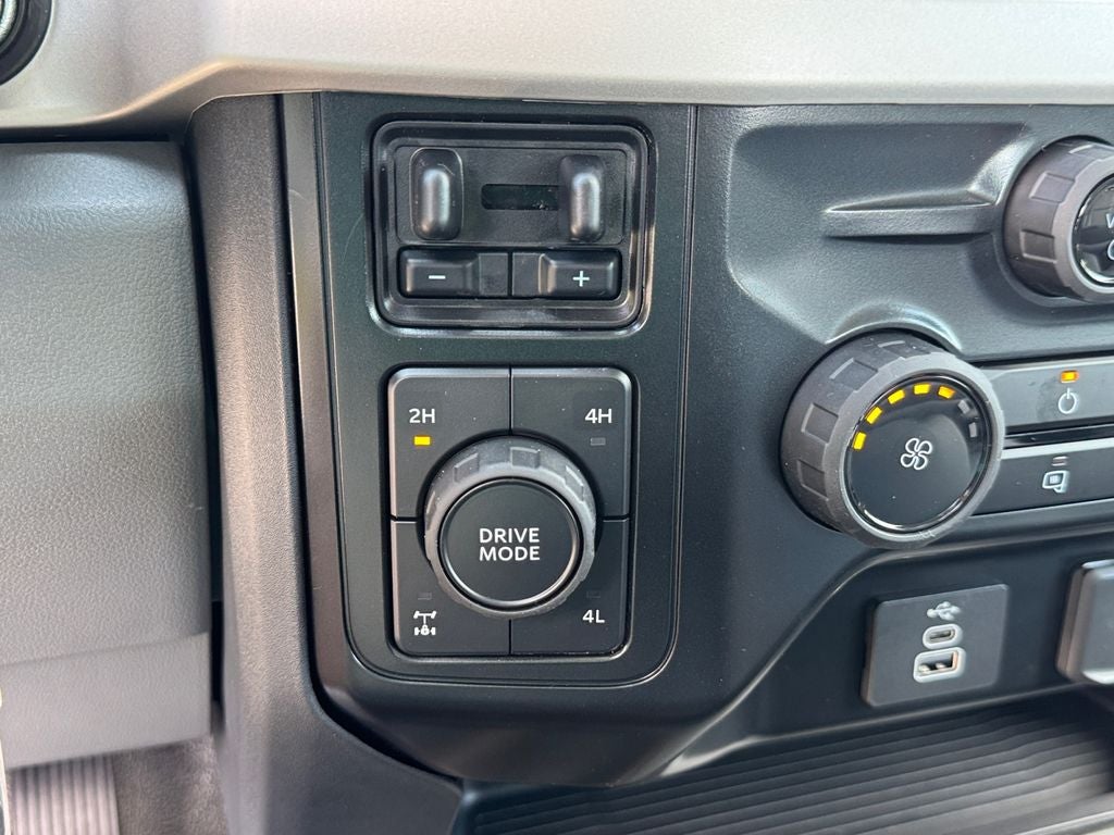 2027 Ford F-350SD XL