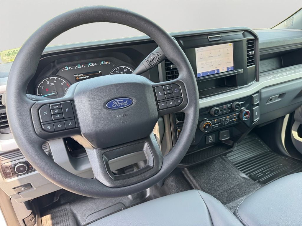 2027 Ford F-350SD XL
