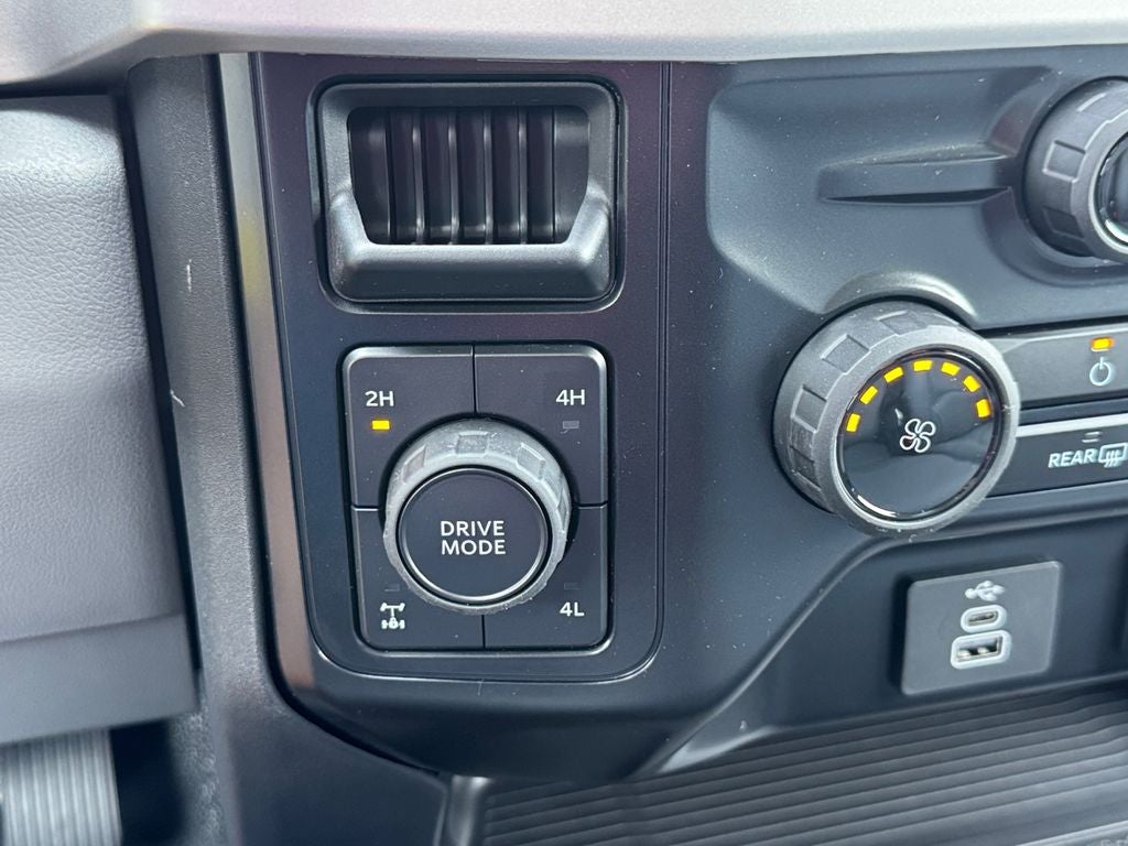 2027 Ford F-350SD XL