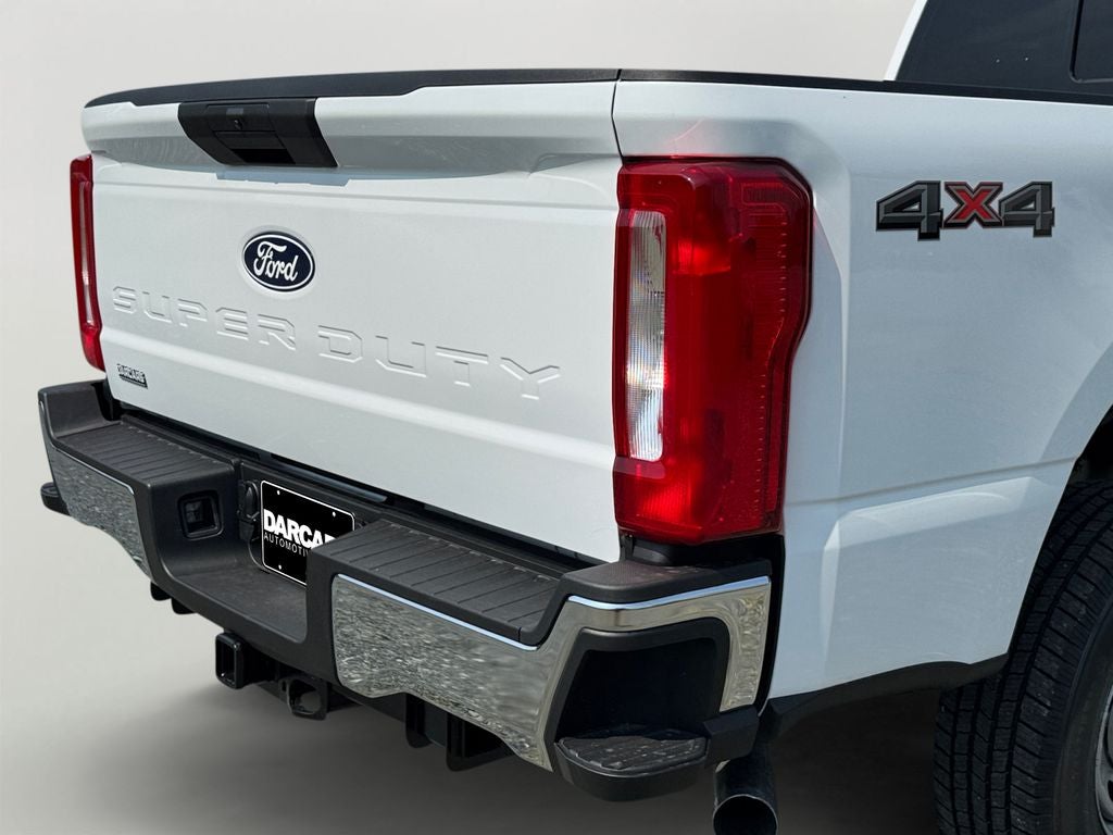 2027 Ford F-350SD XL