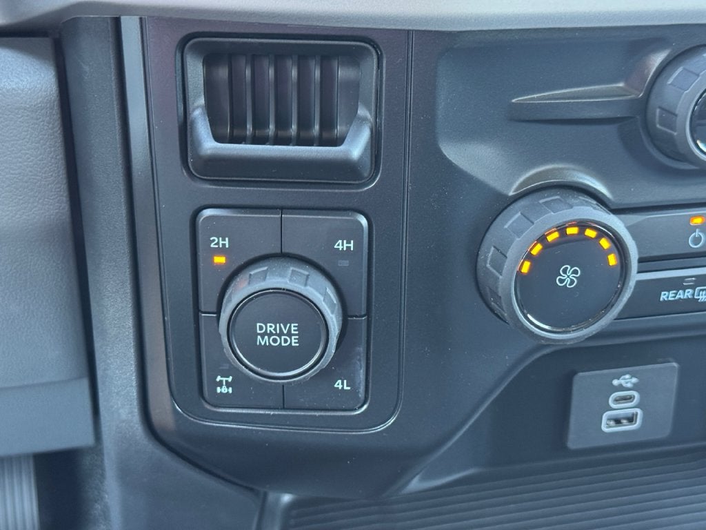 2027 Ford F-350SD XL