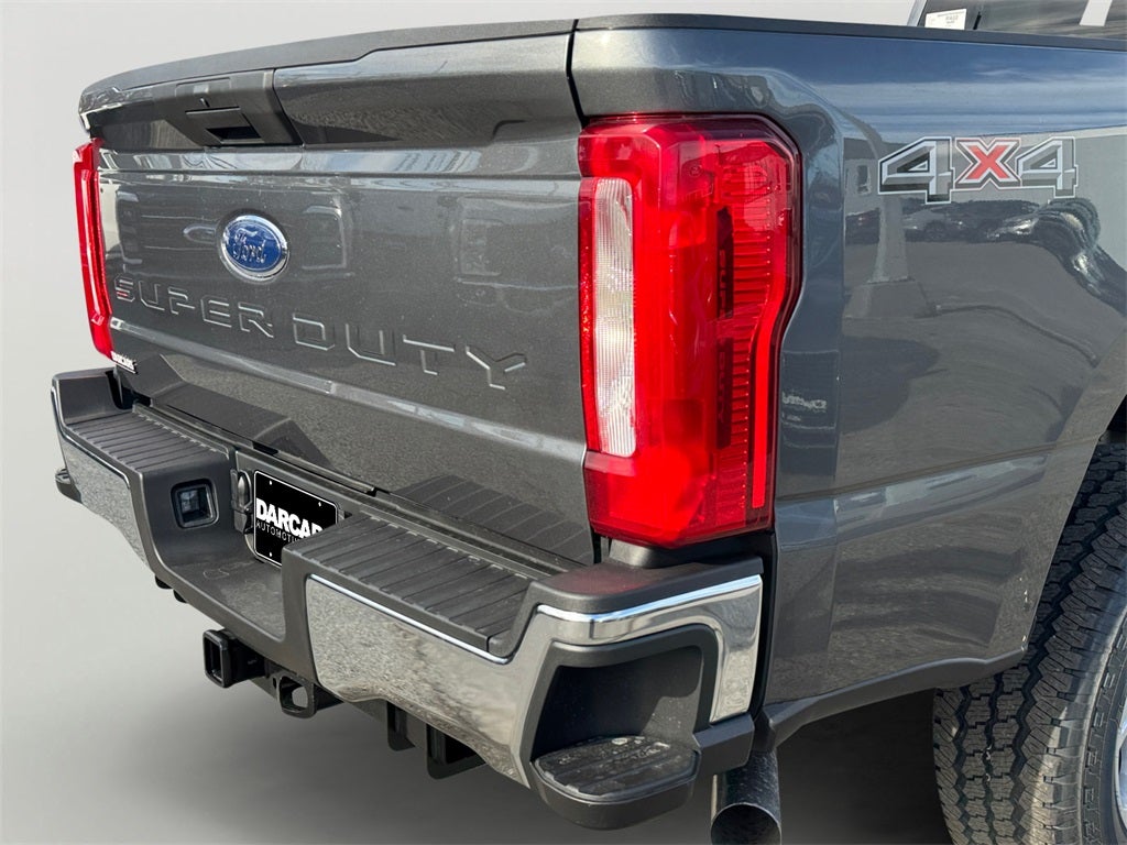 2026 Ford F-350SD XLT