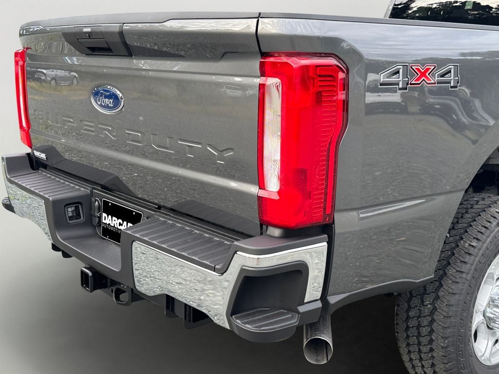 2026 Ford F-350SD XLT