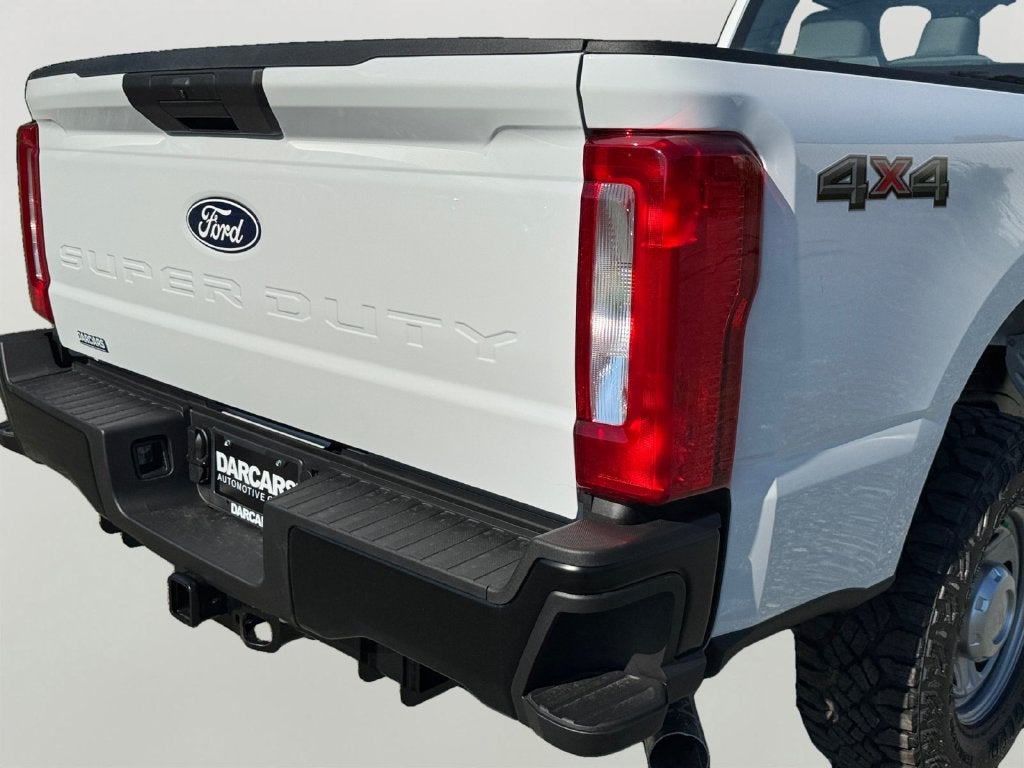 2027 Ford F-250SD XL