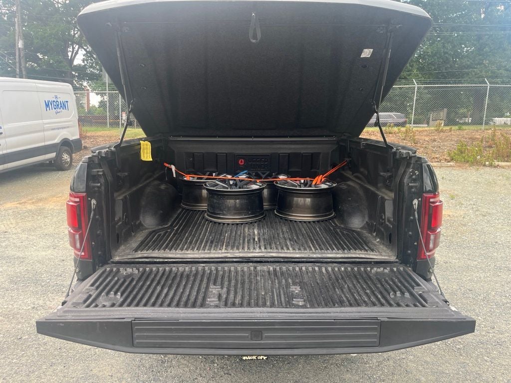 2017 Ford F-150 Raptor (Moonroof)