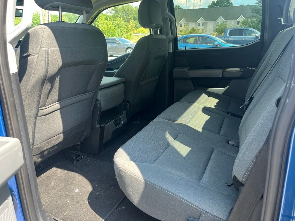 2025 Ford F-150 XLT 5.0 L V8