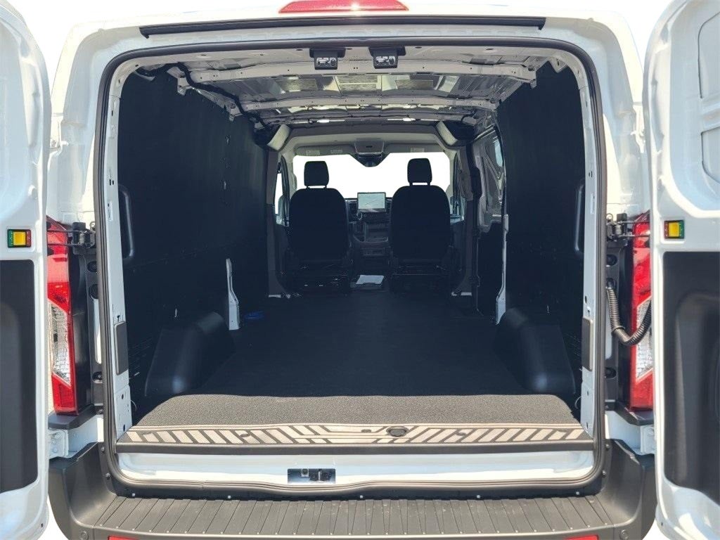 2025 Ford Transit-150 Base