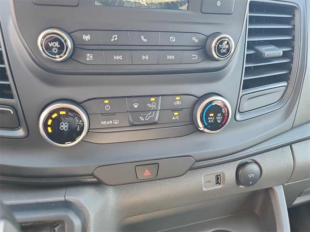 2025 Ford Transit-150 Base