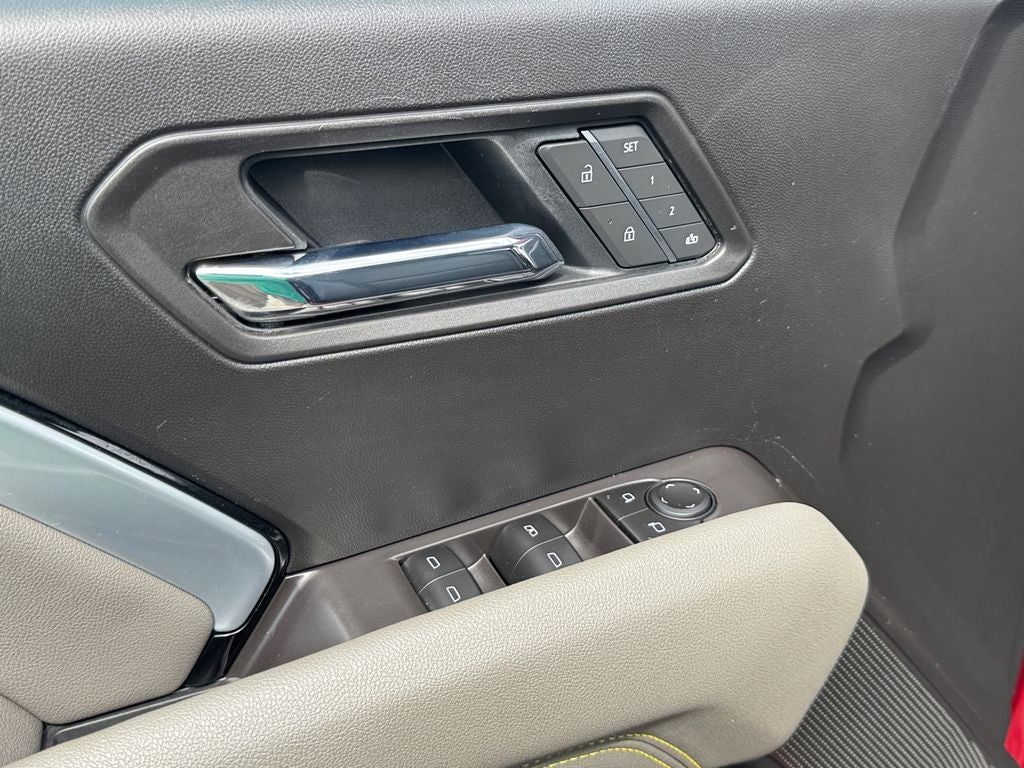 2025 Chevrolet Colorado ZR2