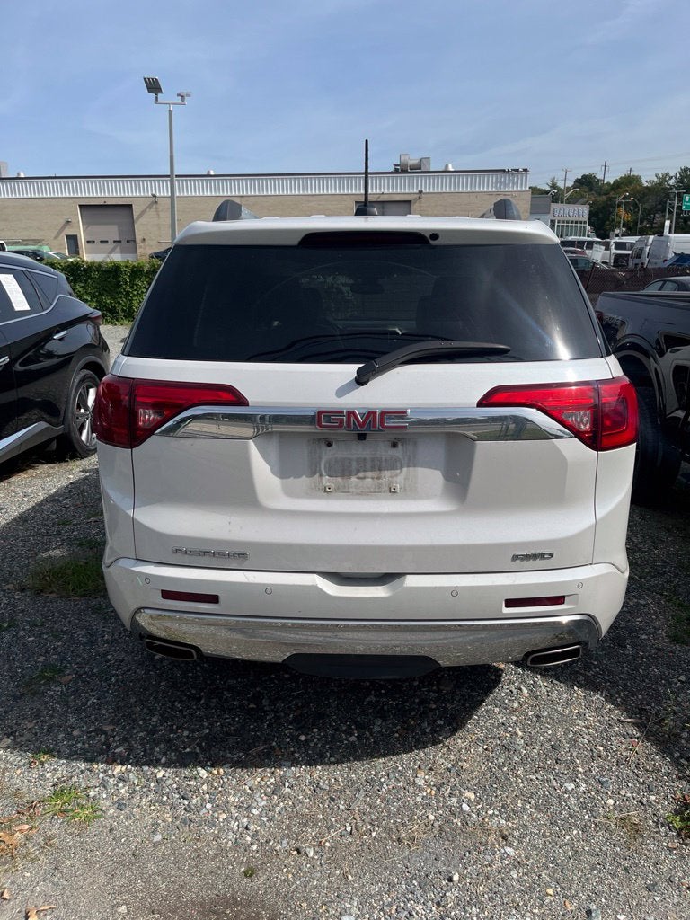2017 GMC Acadia Denali
