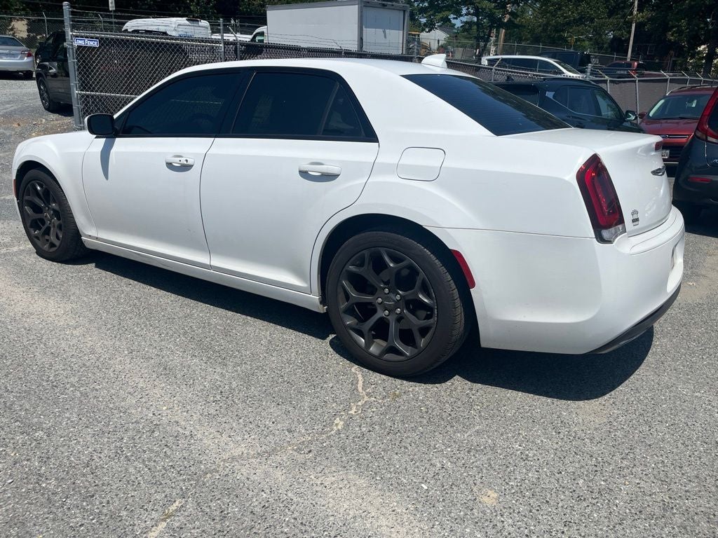 2019 Chrysler 300 S