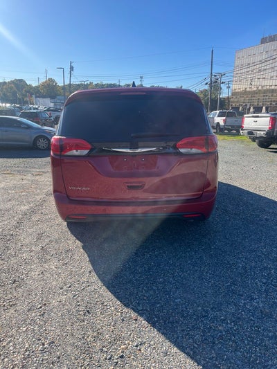 2026 Chrysler Voyager LX