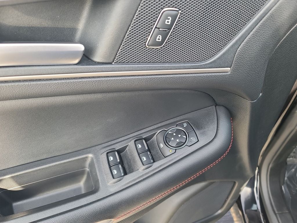 2022 Ford Edge ST Line