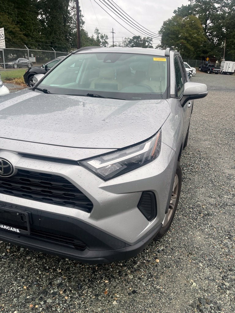 2022 Toyota RAV4 XLE
