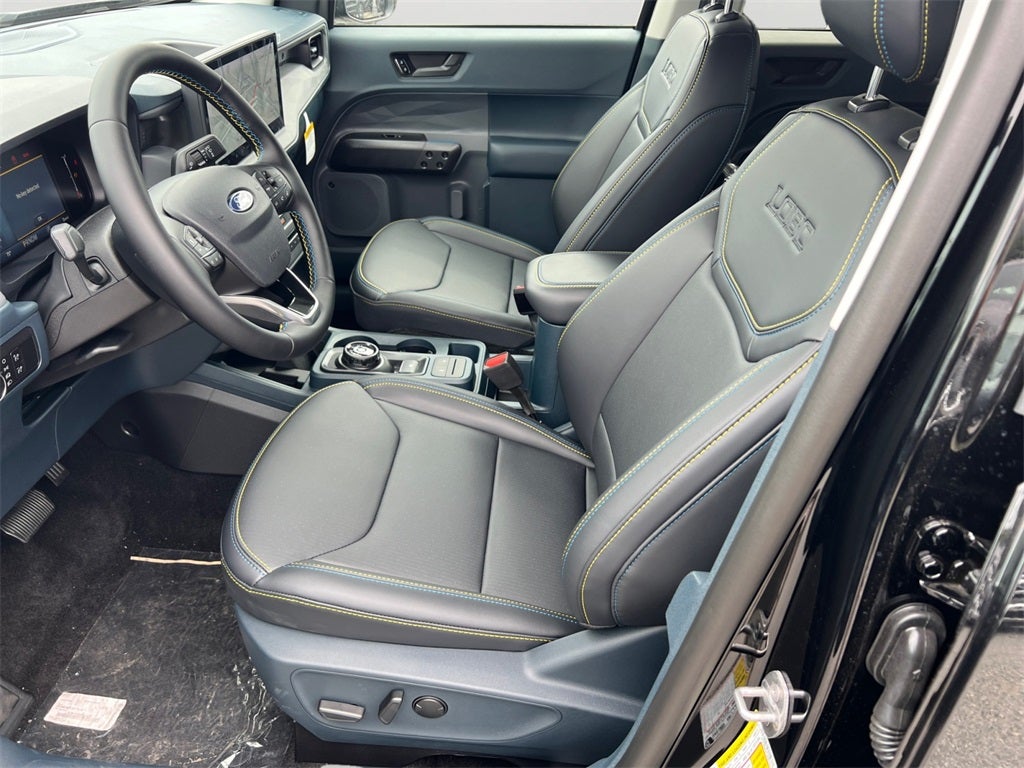 2025 Ford Maverick Lobo High