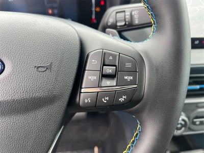 2025 Ford Maverick Lobo High