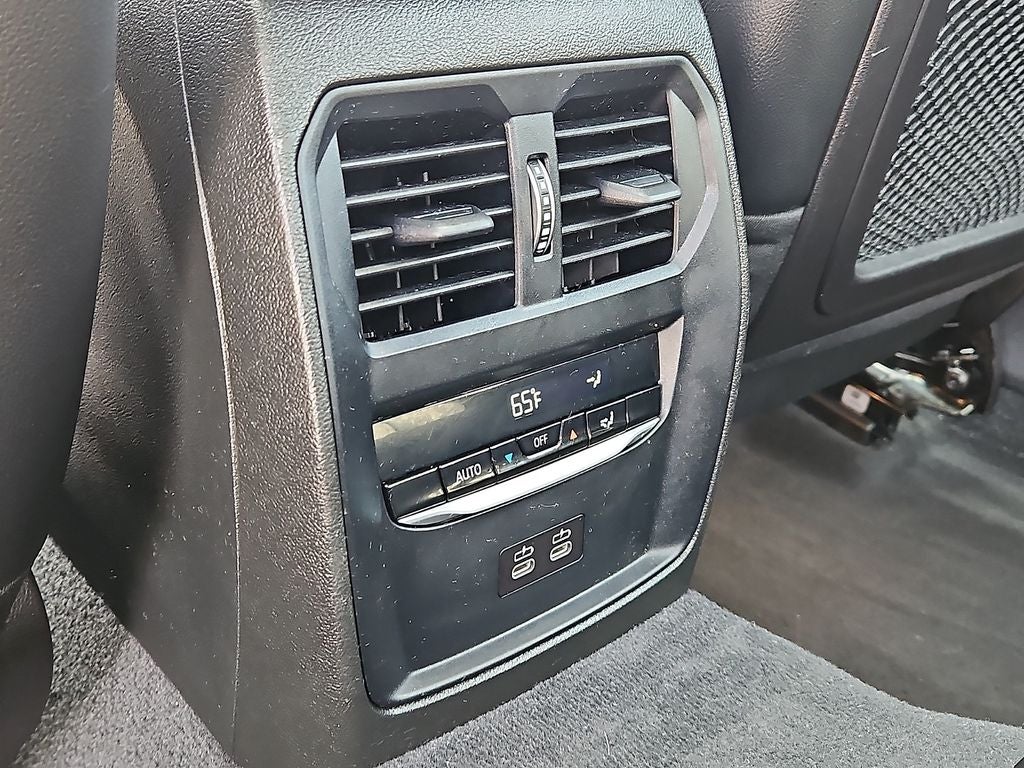 2023 BMW 3 Series 330i xDrive