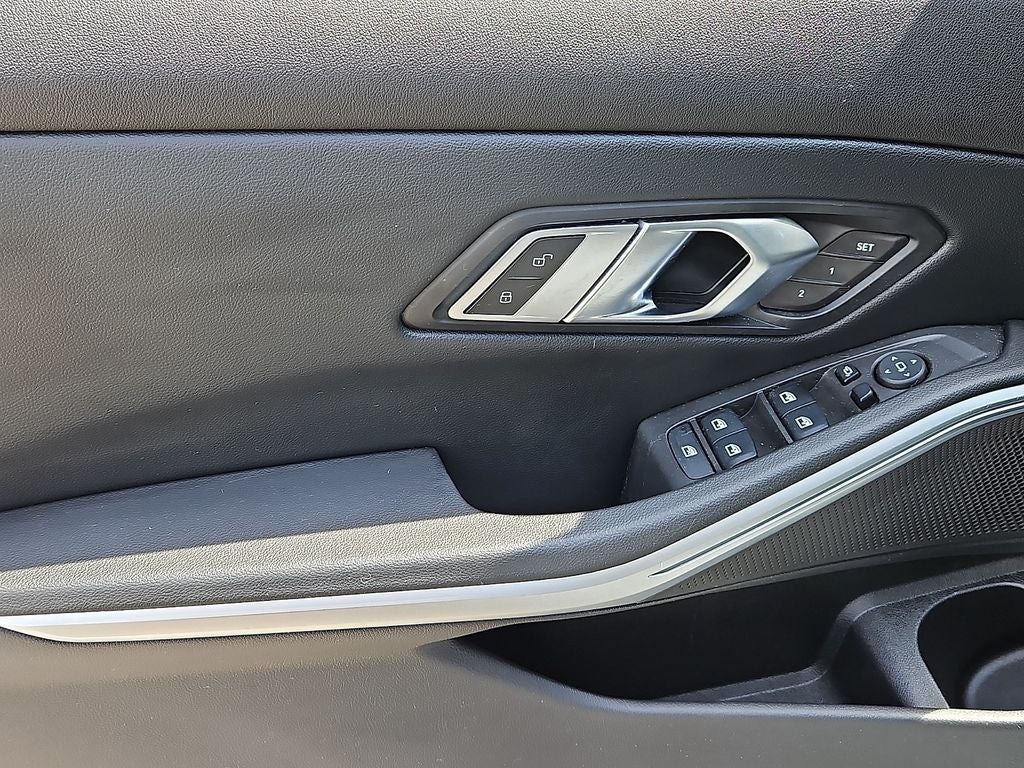 2023 BMW 3 Series 330i xDrive