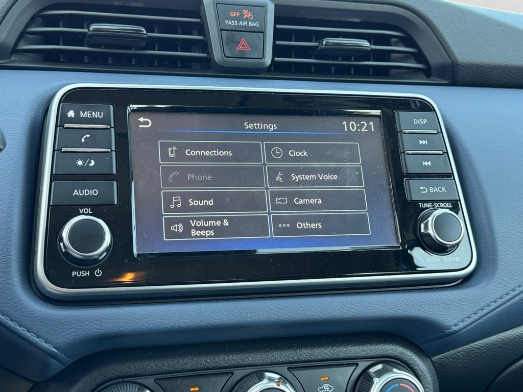 2024 Nissan Versa 1.6 SV