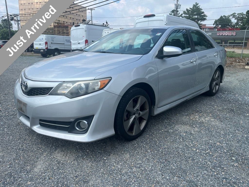 2014 Toyota Camry SE