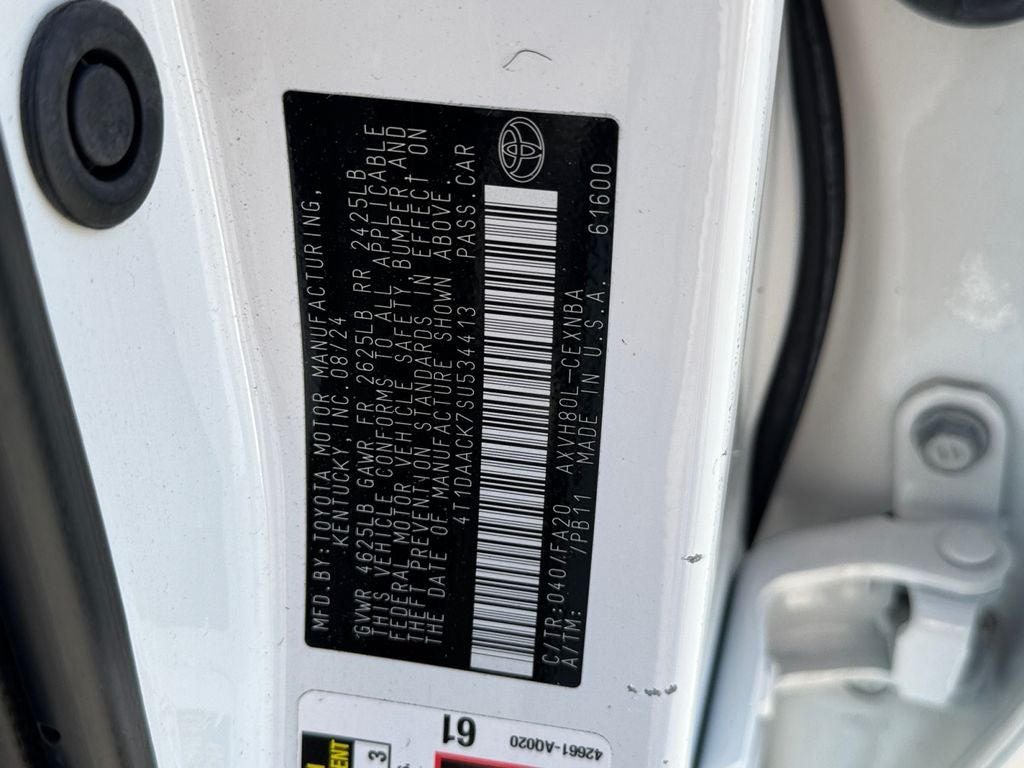 2025 Toyota Camry LE