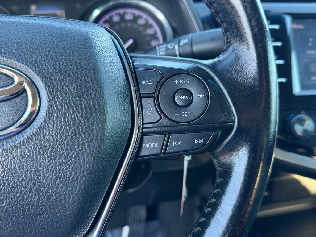 2020 Toyota Camry SE