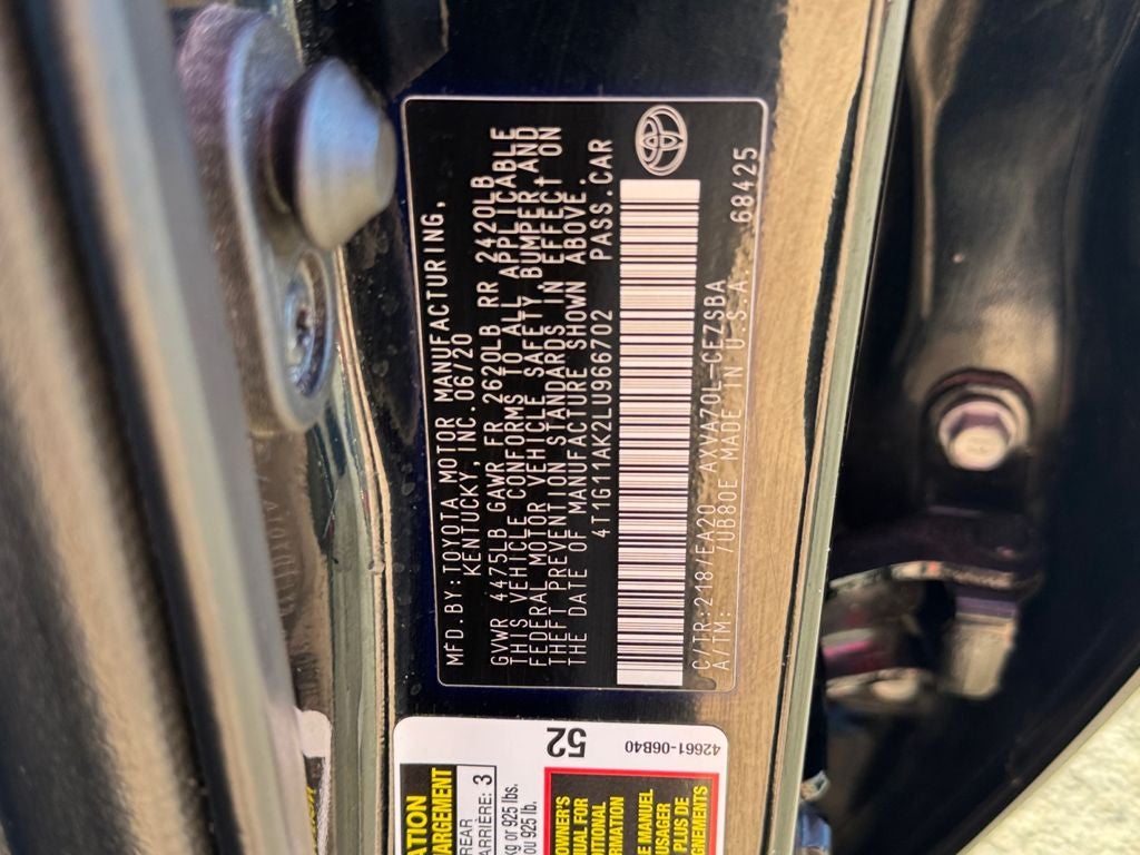 2020 Toyota Camry SE