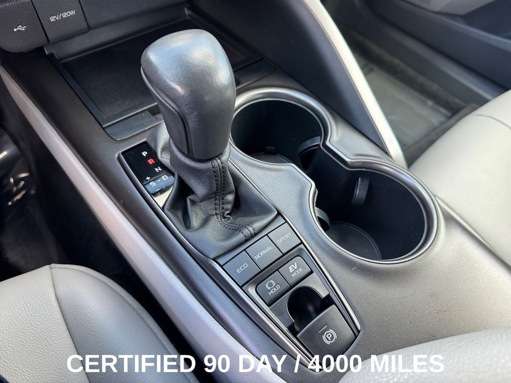 2024 Toyota Camry Hybrid SE
