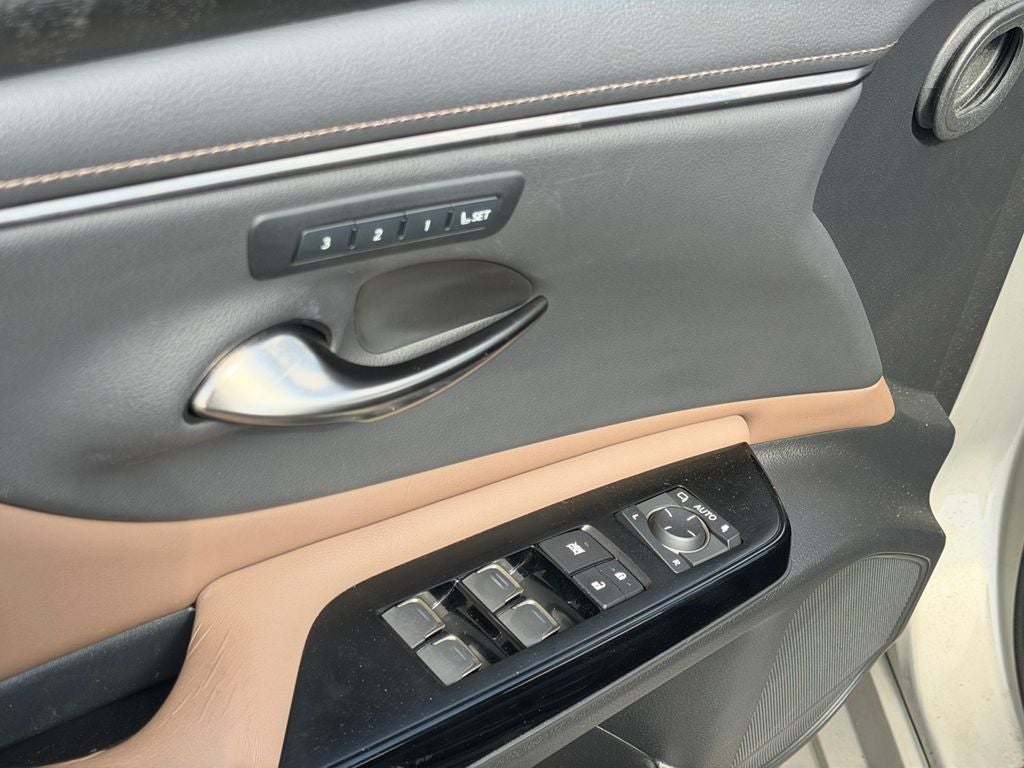 2022 Lexus ES 350 350