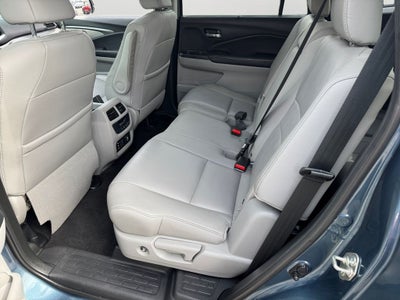 2018 Honda Pilot EX-L w/Rear Entertainment System