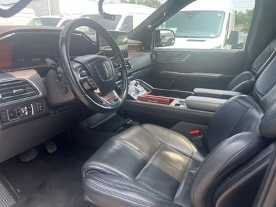 2023 Lincoln Navigator L Reserve