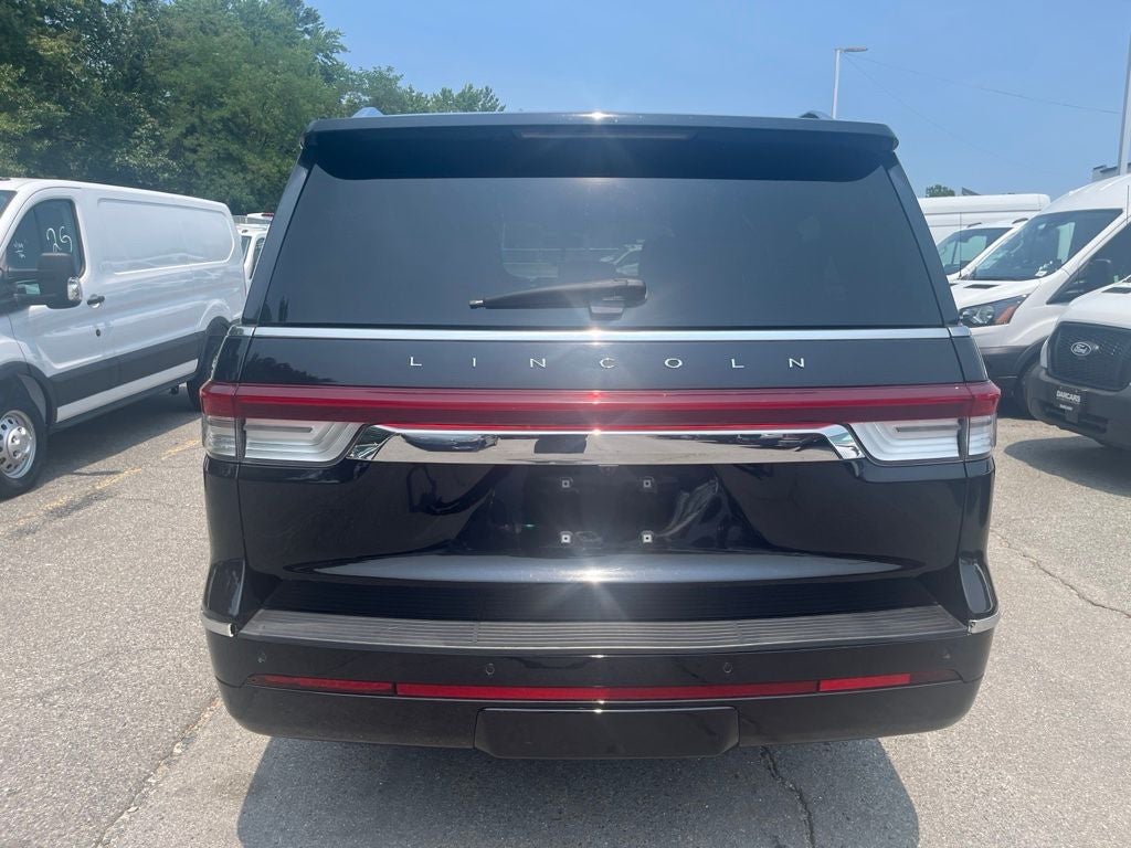 2023 Lincoln Navigator L Reserve