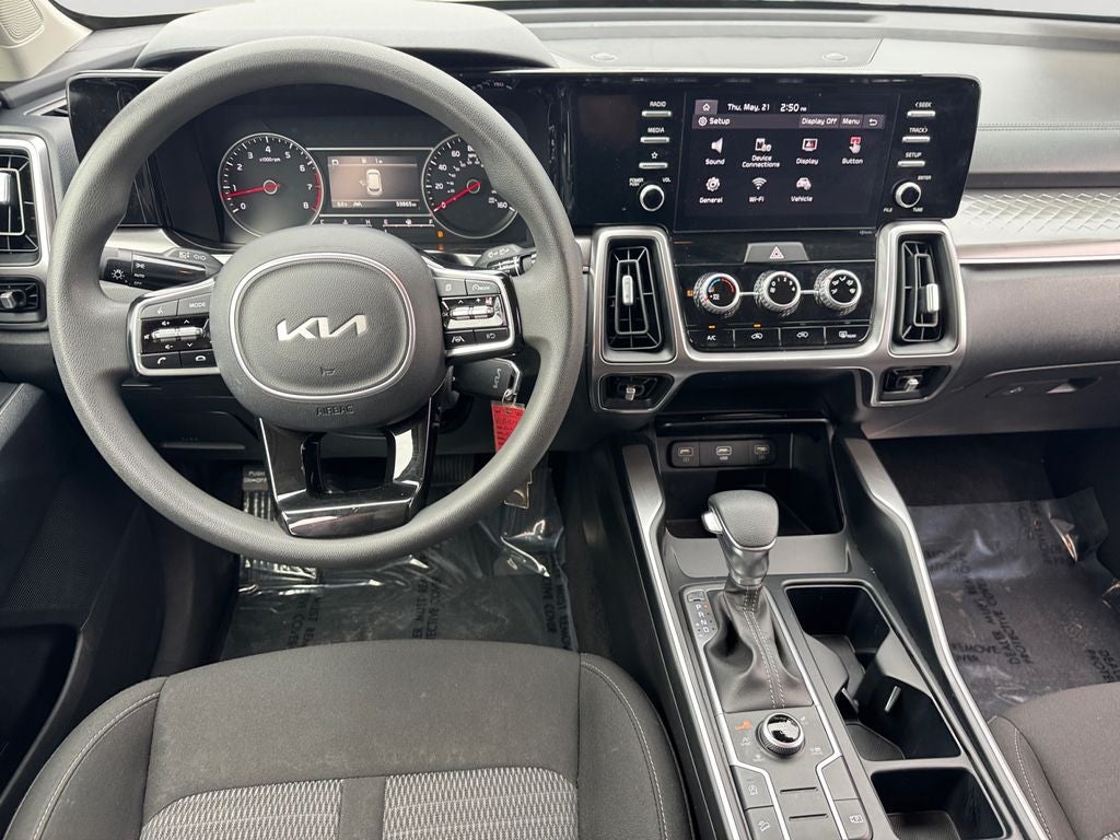 2023 Kia Sorento LX AWD