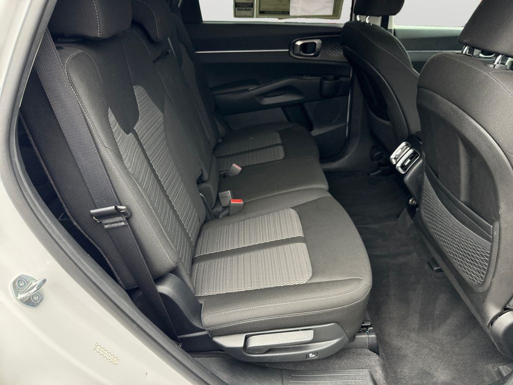 2023 Kia Sorento LX AWD