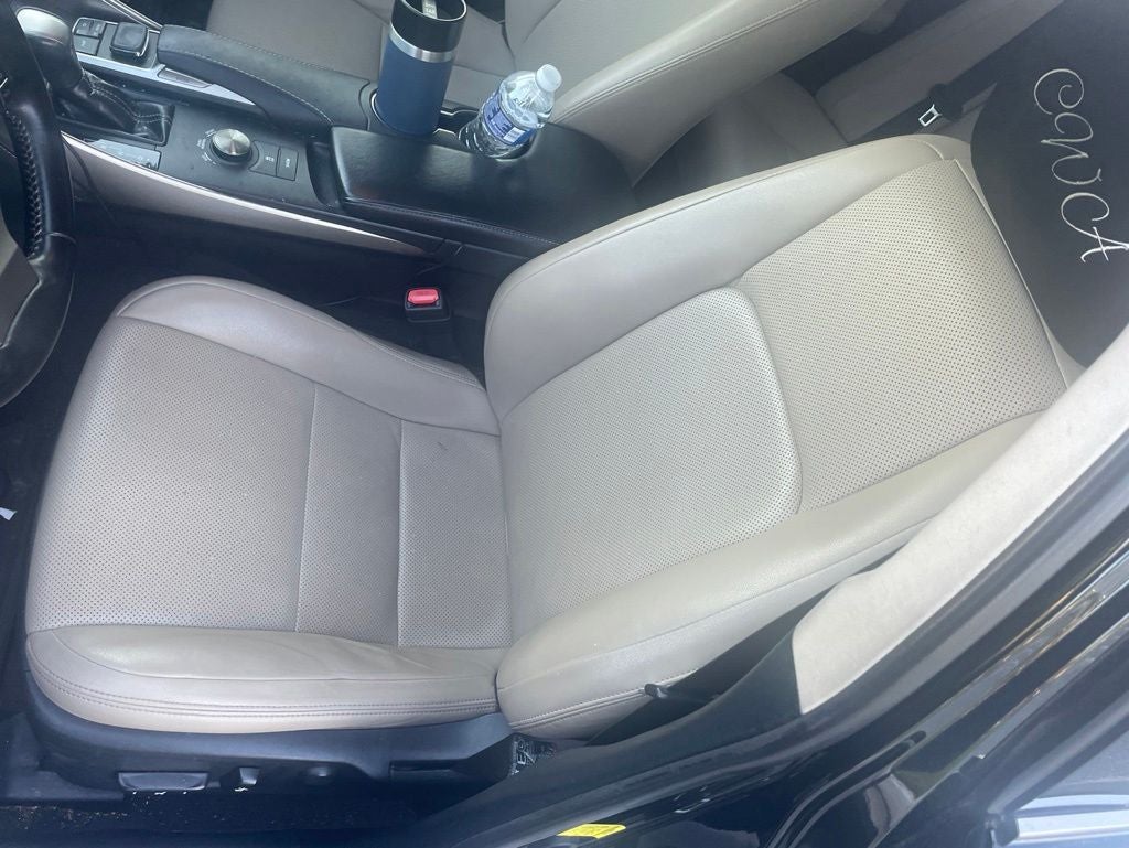 2018 Lexus IS 300 300
