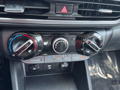 2023 Hyundai Kona SE