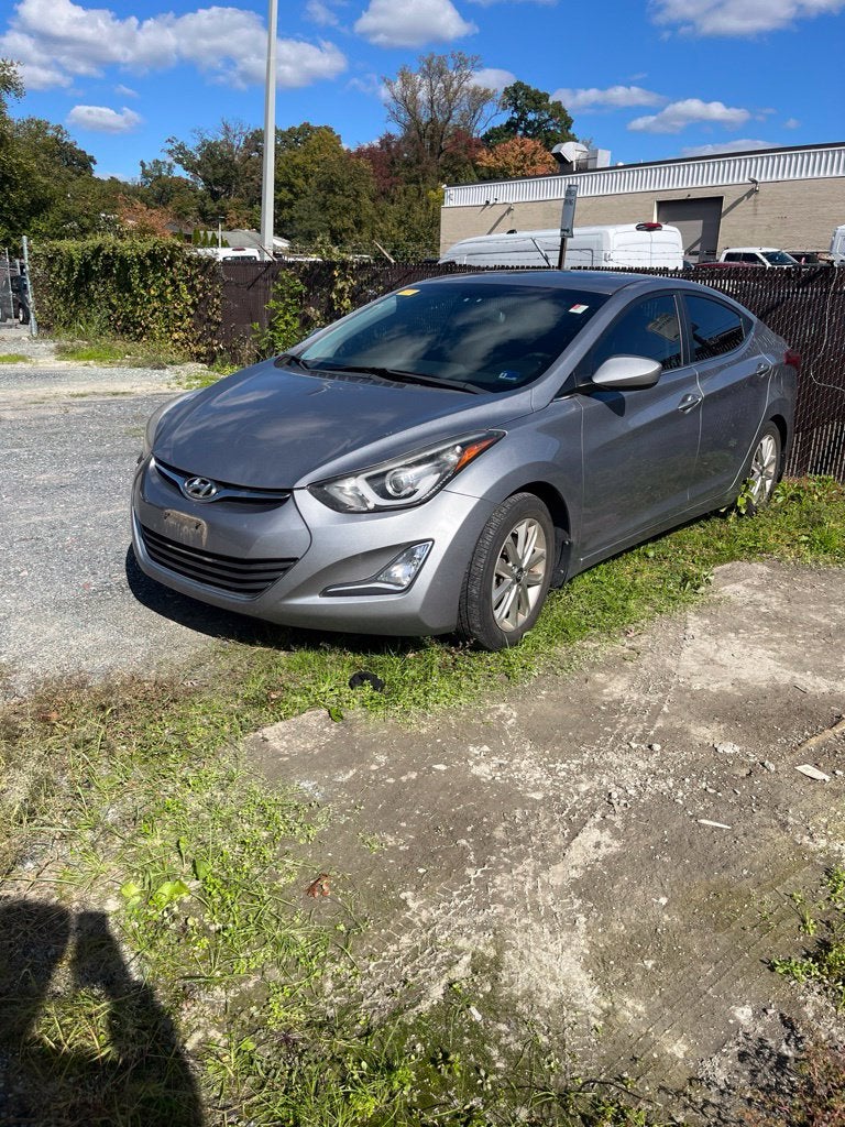 2015 Hyundai Elantra SE