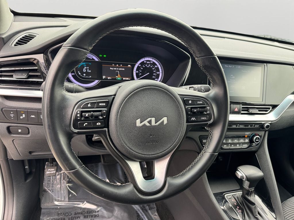 2022 Kia Niro LXS