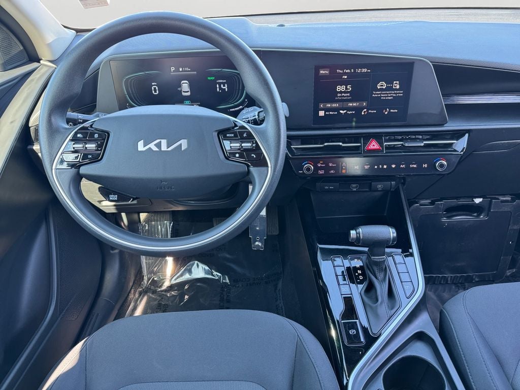 2024 Kia Niro LX